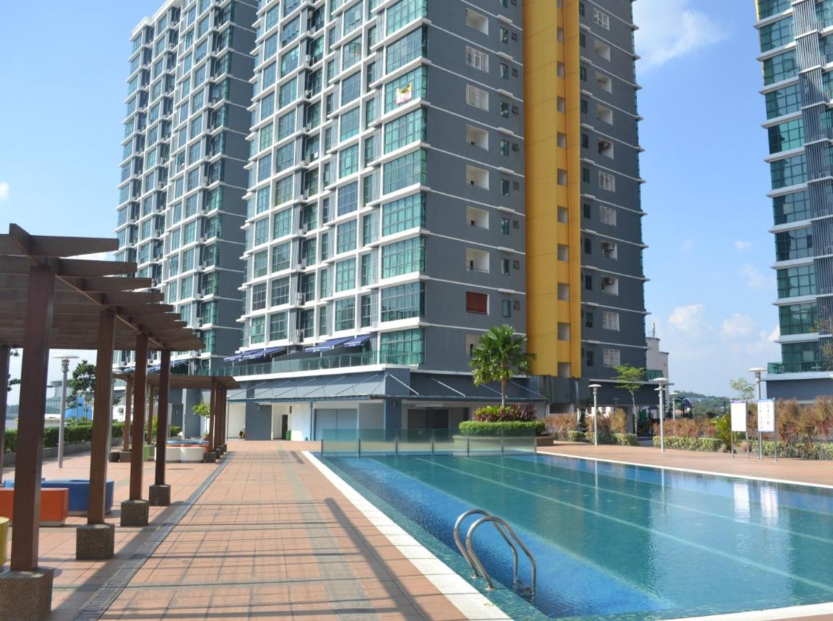 Vista Alam Studio Units Apartment *
