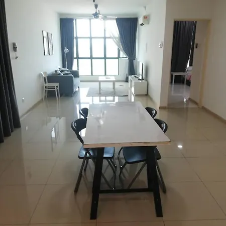 Vista Alam Studio Units - Pool, Food Court Shah Alam Room photo